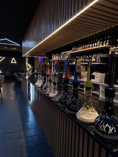 BORA LOUNGE.