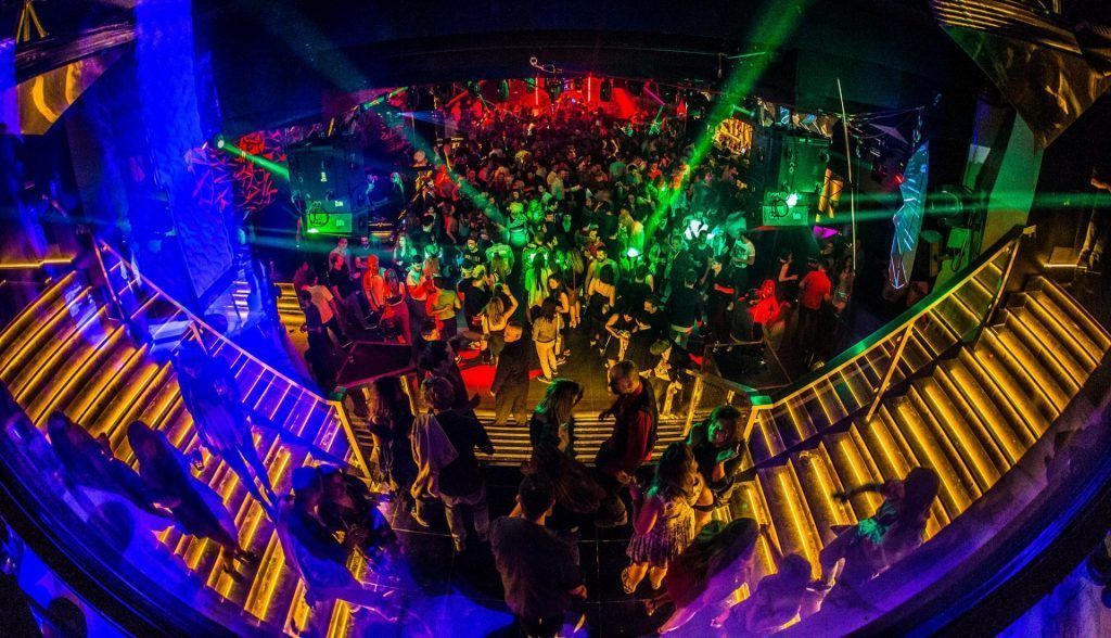 Discotecas En Dos Hermanas